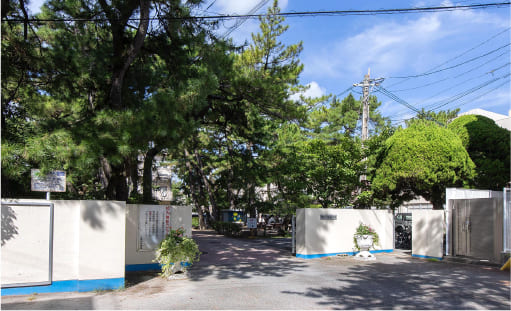 市立百道中学校